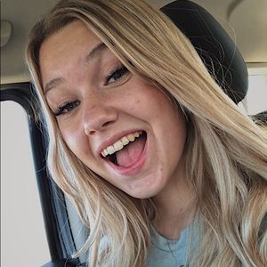 Meet your Posher, Regan